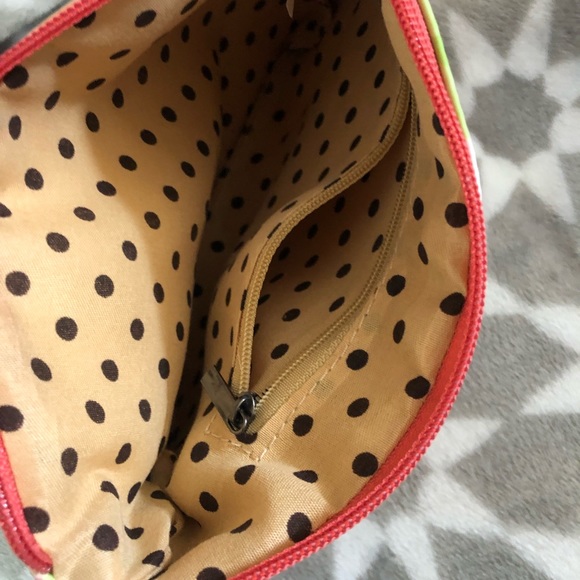 Wristlet 8.5x6 - Picture 2 of 3